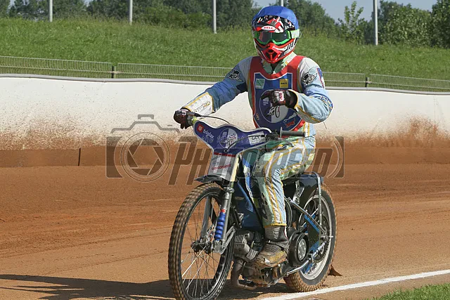 We offer sports event photography all over the EU