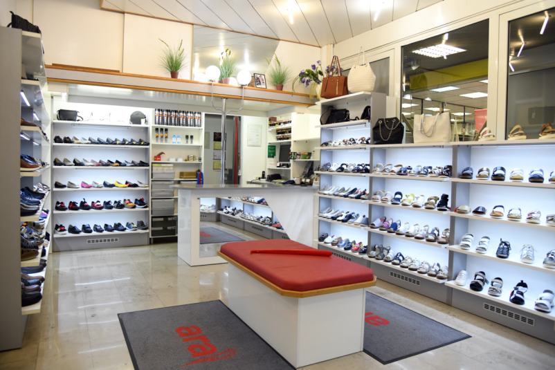 Outlet s čevlji Ara Shop