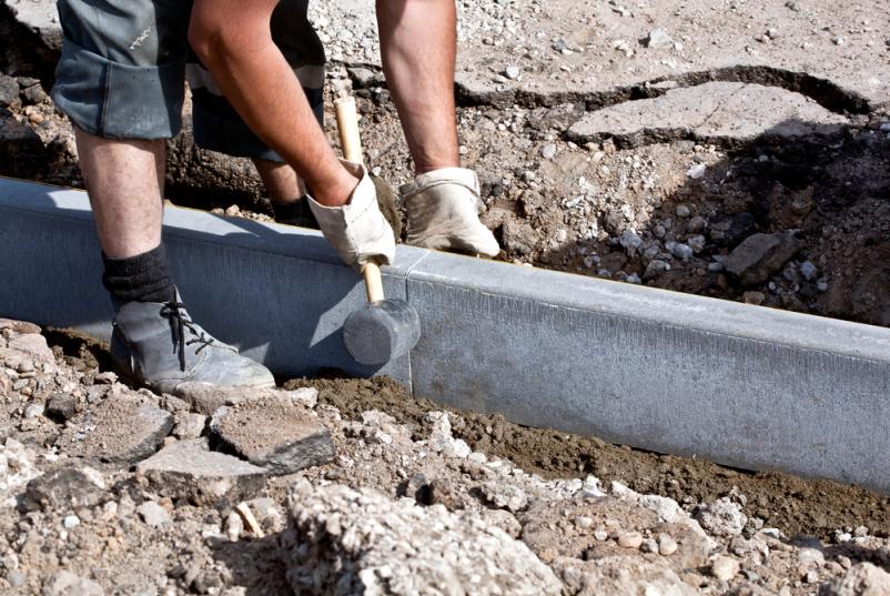 Ugodni robniki in tlakovanje dvorišč Gorenjska