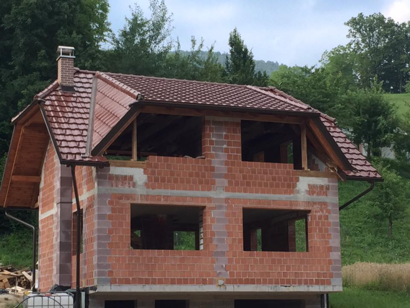 Hitra menjava strehe Štajerska