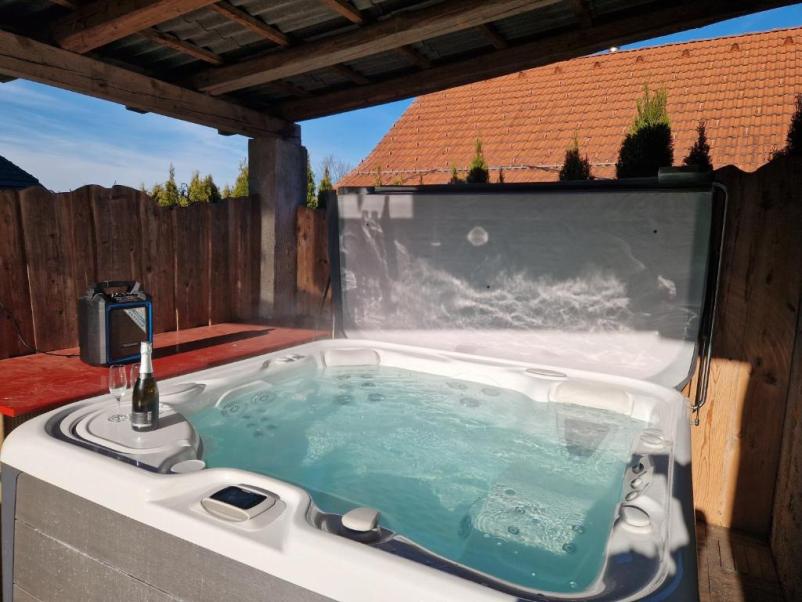 3-urni oddih z jacuzzijem Višnja Gora