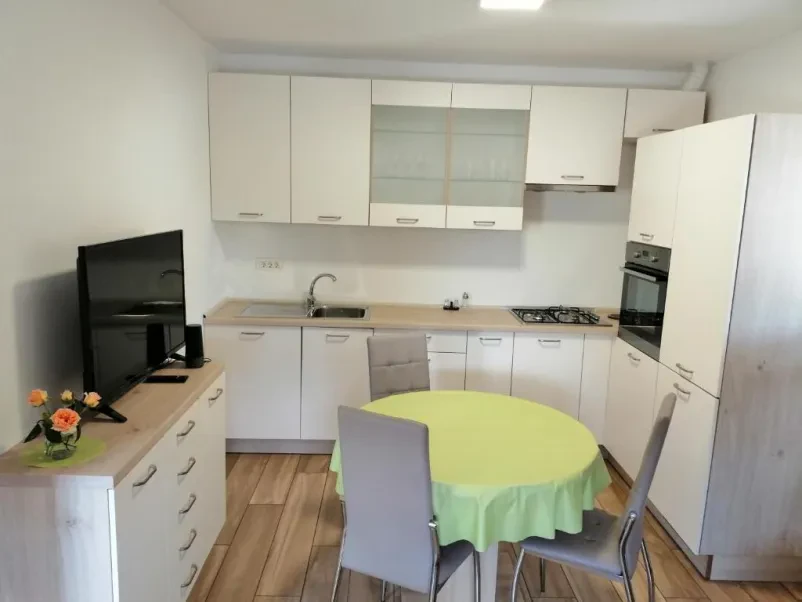 Ugoden apartma Podgrad