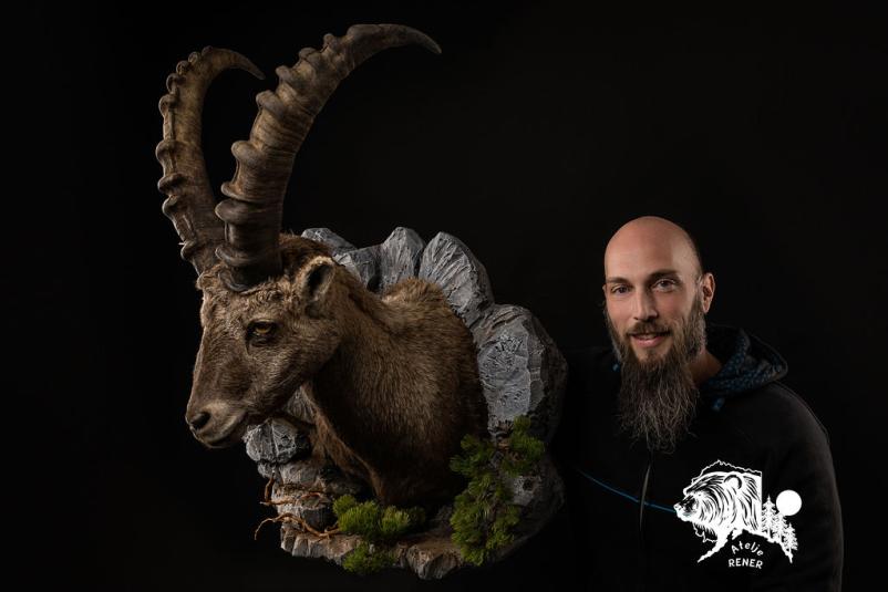 Gačenje živali za trofeje