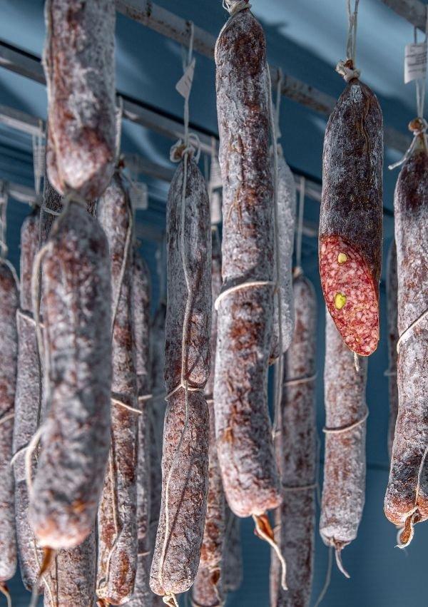 Izdelava in prodaja hladilnih naprav, hladilnic in zorilnih komor Slovenija