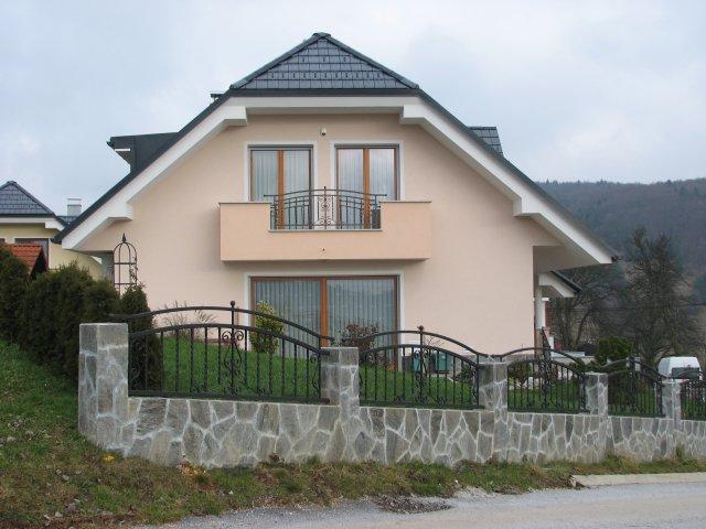 Ugodna izdelava lesenih oken Slovenija