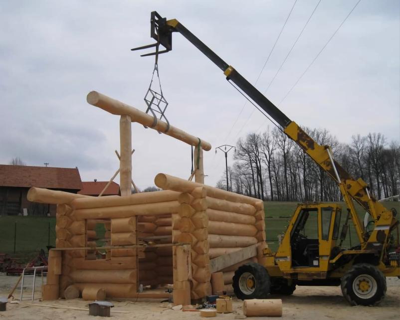 Lesena masivna brunarica