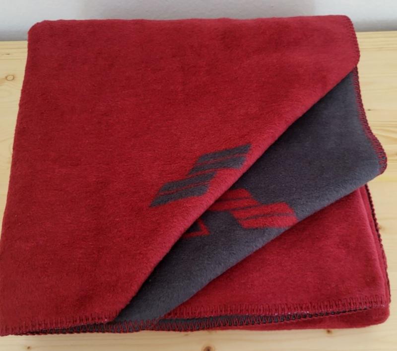 Deke z logotipom Ljubljana, Slovenija