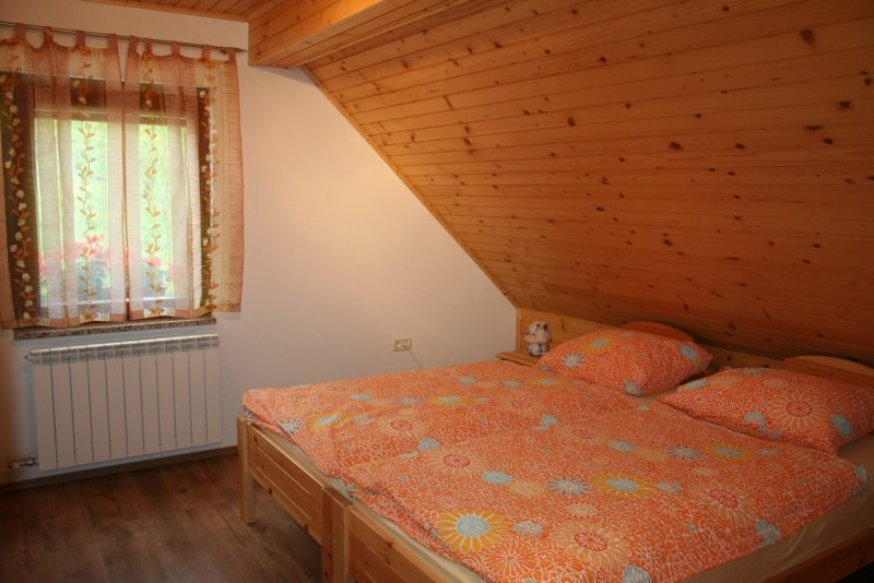 Poceni apartmaji v Bovcu