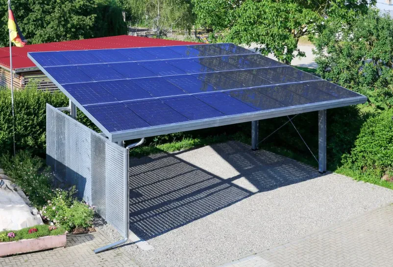 Vzpostavitev in delovanje sončnih elektrarn Slovenija