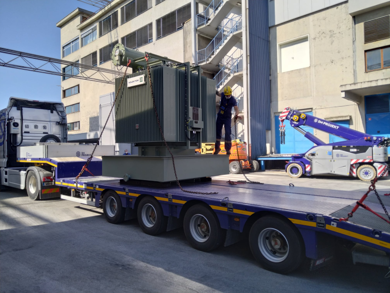 Ugodni prevozi industrijskih strojev Slovenija