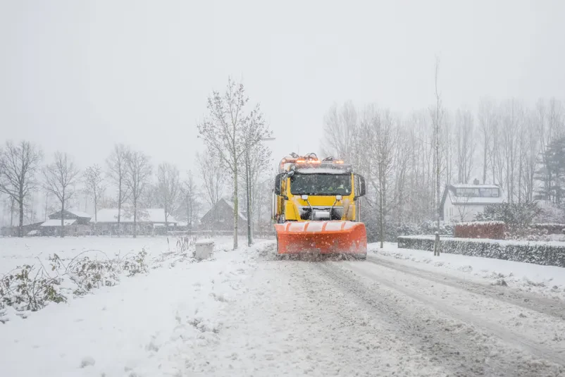 Zimsko posipavanje cest Koroška