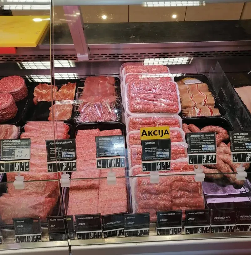 Ugodne domače mesnine Kras