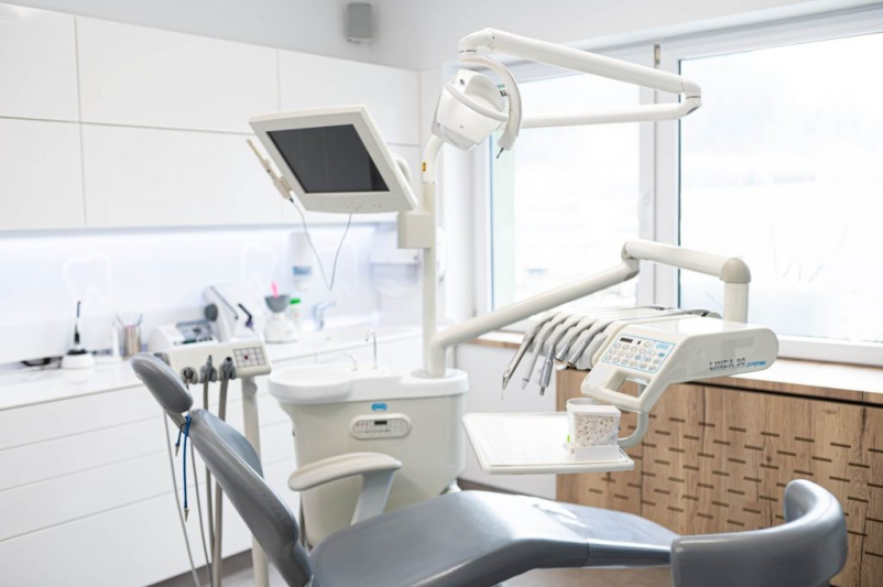 Samoplačniško estetsko zobozdravstvo Koroška