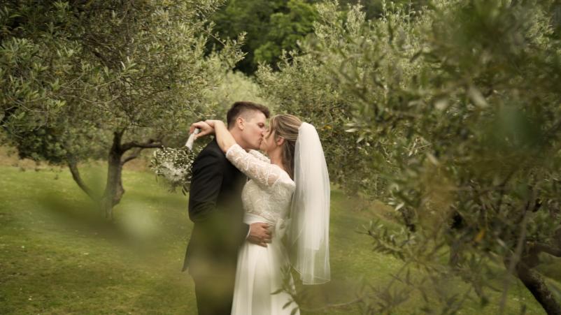 In need of a really good wedding photographer in Slovenia?