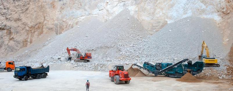 Pridobivanje dolomita iz kamnoloma Stranice