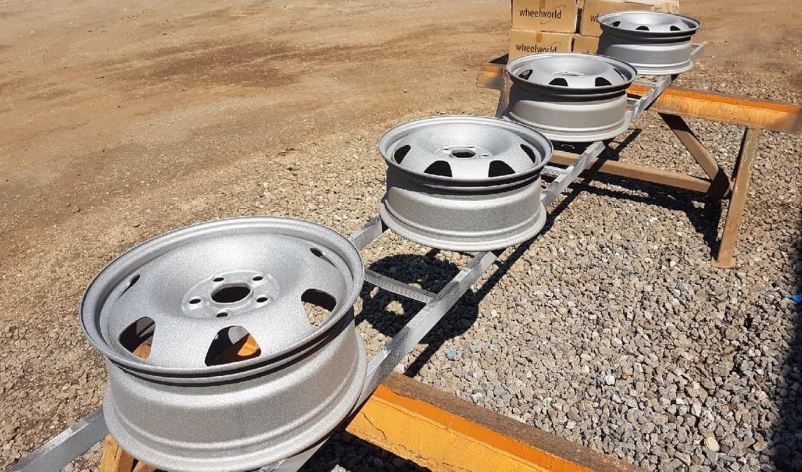 Zanesljivo in kvalitetno peskanje s prahom in jeklenim peskom Slovenija