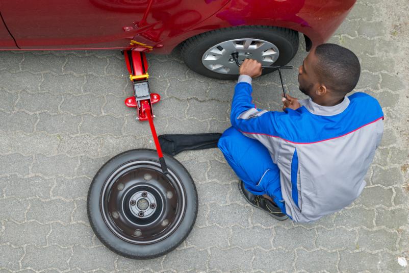 Hitro vulkanizerstvo in montaža gum na terenu Maribor, Štajerska