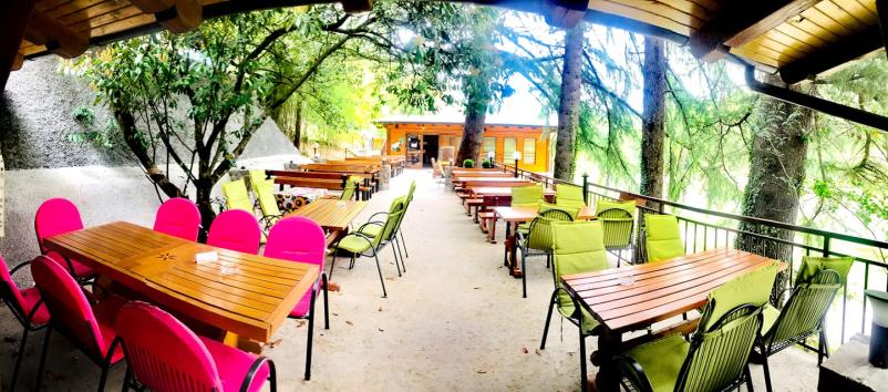 Terasa Okrepčevalnice Pirih