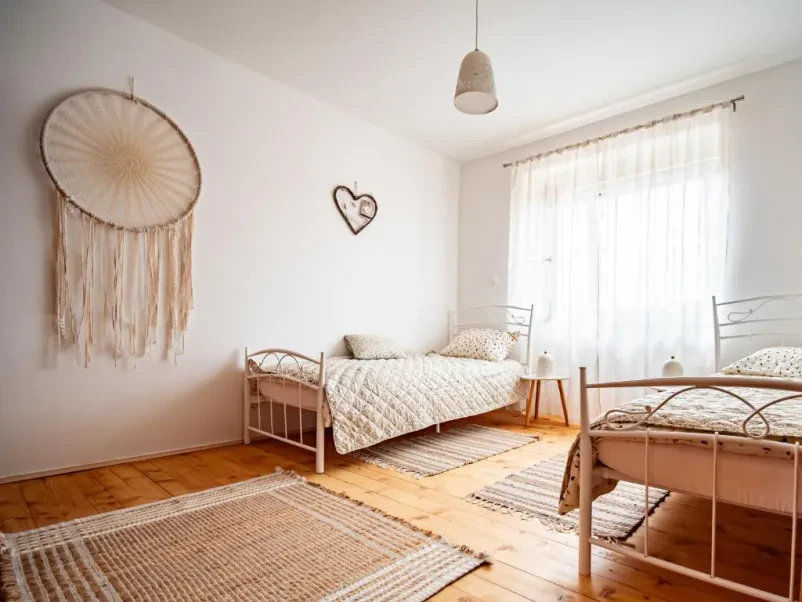Počitniška hiša in družinski apartma Primorska