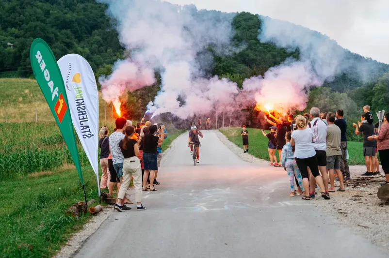 Kam vpisati otroke na tek