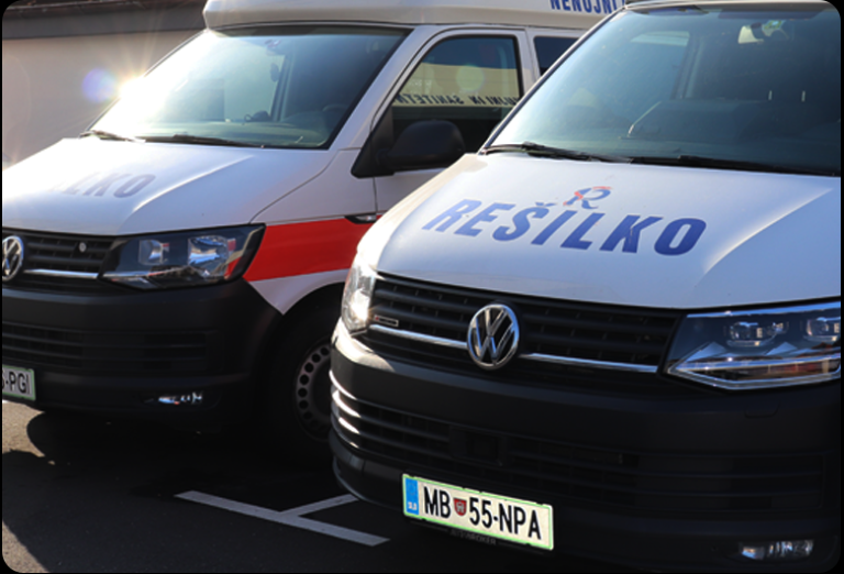 Sanitetni prevozi z osebnim vozilom Maribor