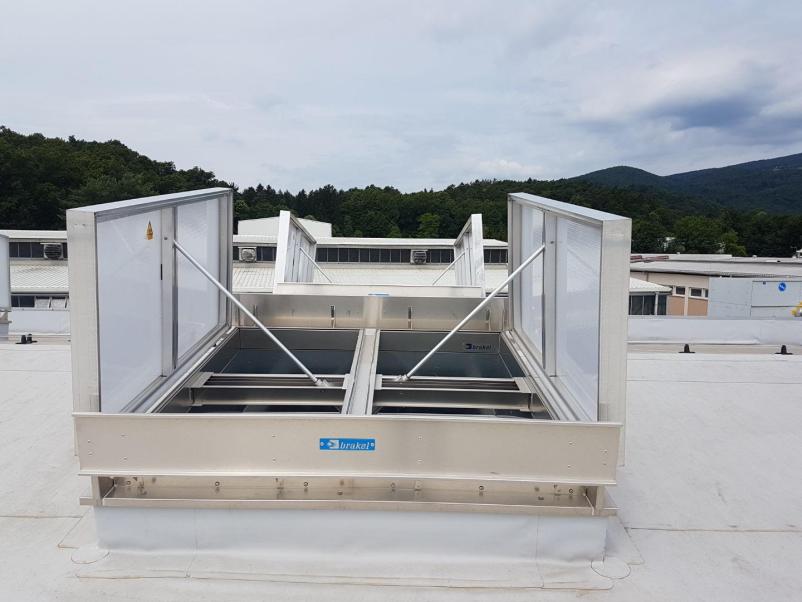 Servis in pregledi svetlobnikov Slovenija