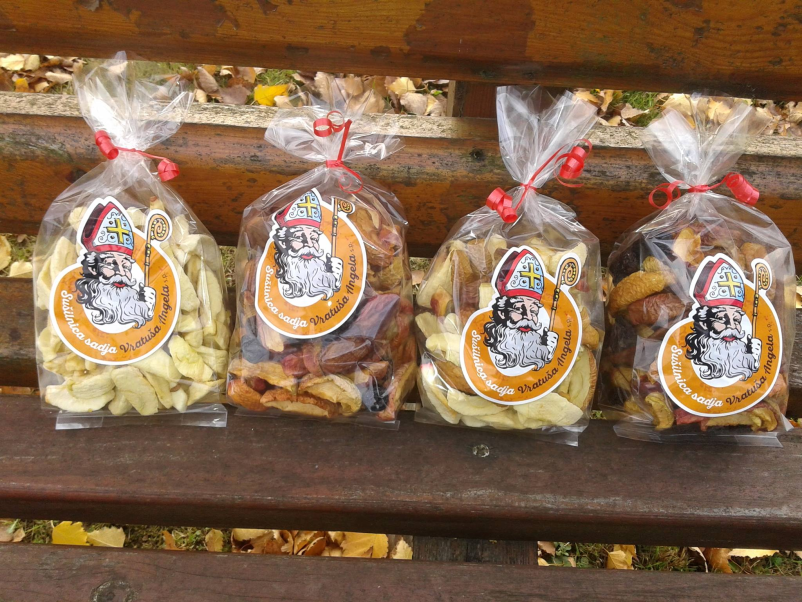 Kakovostna sušilnica sadja in zelenjave Cankova, Slovenija 