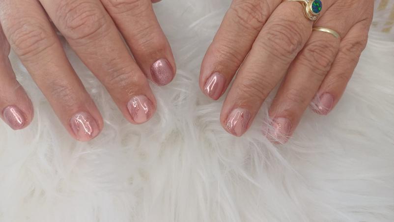 Manikura za zdrave nohte