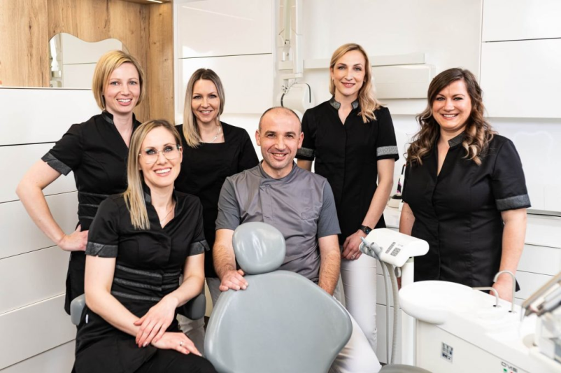 Zanesljiva zobna protetika Koroška