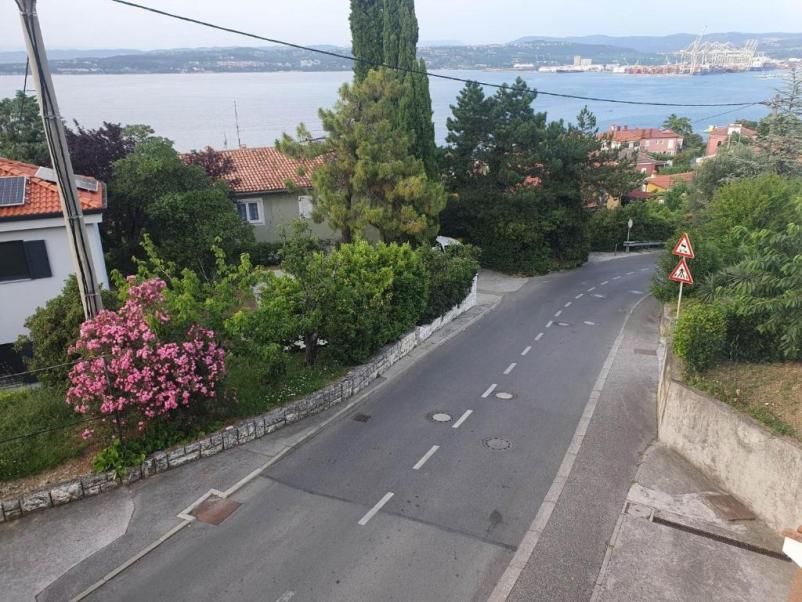 Apartma s pogledom na morje Koper, Obala