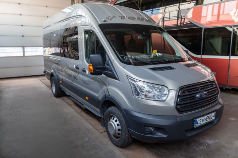 Rezervacija prevoza s kombibusom