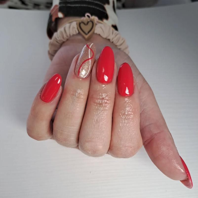 Permanentno lakiranje nohtov Podčetrtek