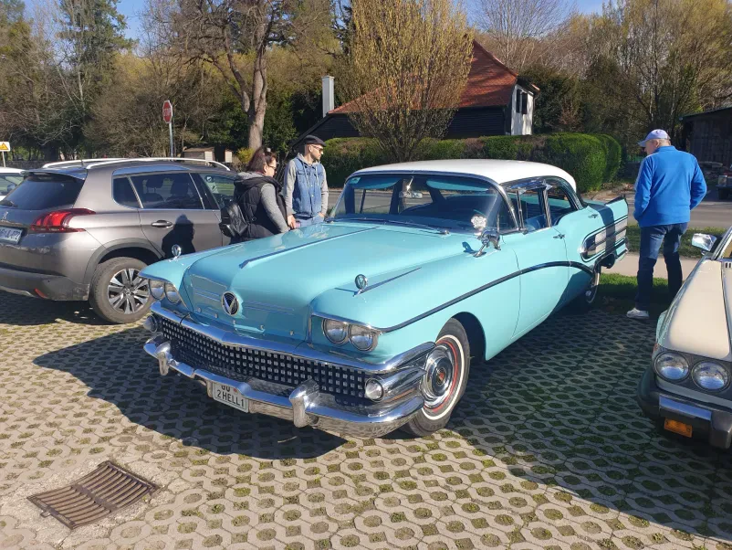 Pridružite se društvu ljubiteljev starih motornih vozil v Mariboru!