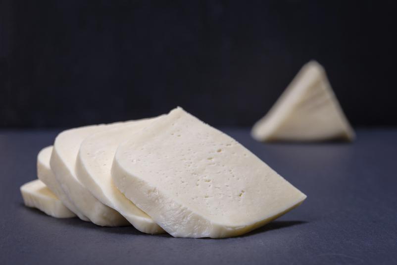 Domači kozji sir s Primorske