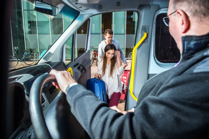Kombi prevozi oseb na Dolenjskem