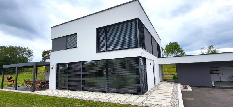 Kvalitetna PVC in ALU okna Savinjska