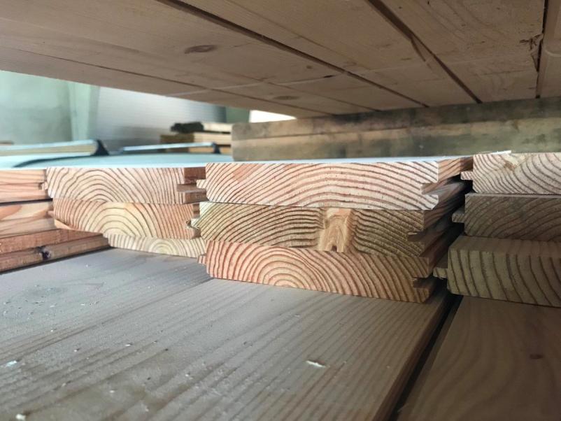 Ugoden ladijski pod Slovenija