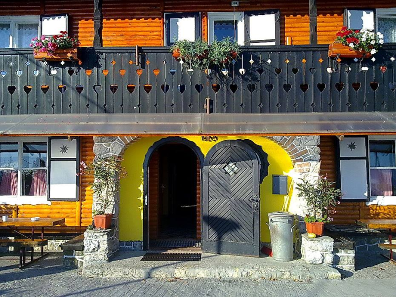 Dobra planinska koča Koroška