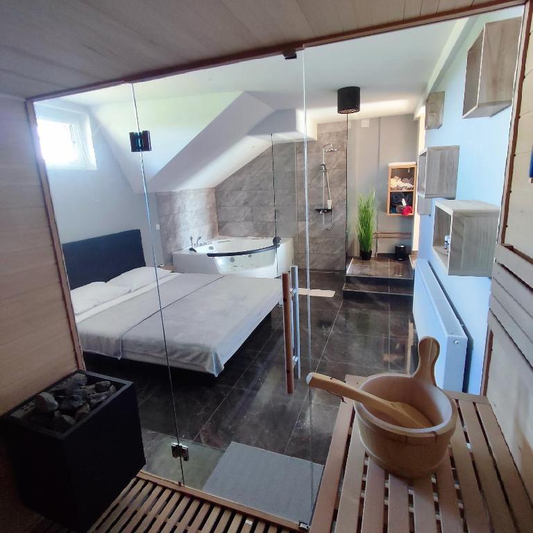 Rent a holiday house with wellness in Pomurje