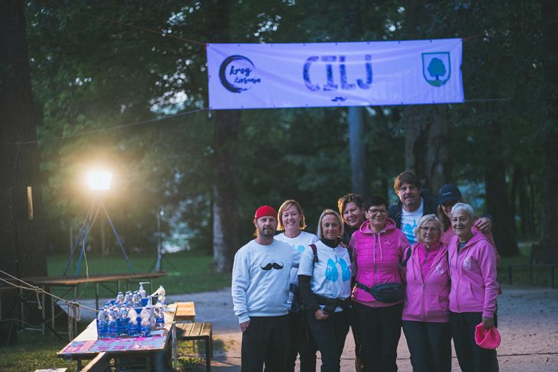 Kakovostna spletna prodaja moških in ženskih oblačil Slovenija