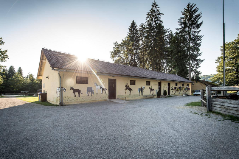 Šola jahanja Češča vas