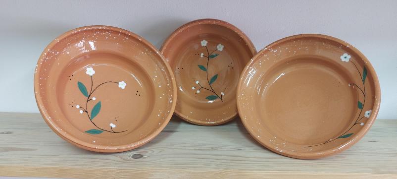 Unikatni lončarski izdelki Pomurje: ustvarite svojo umetnost