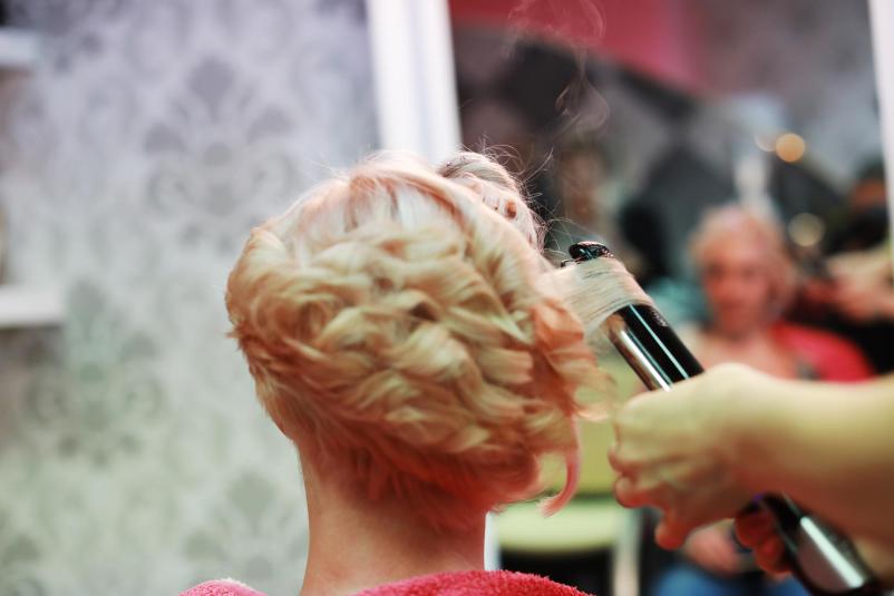 Izberite nas za čudovito balayage barvanje!