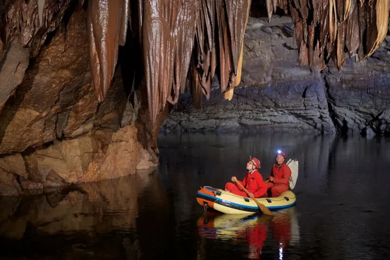 Tour of the Planina cave with boats