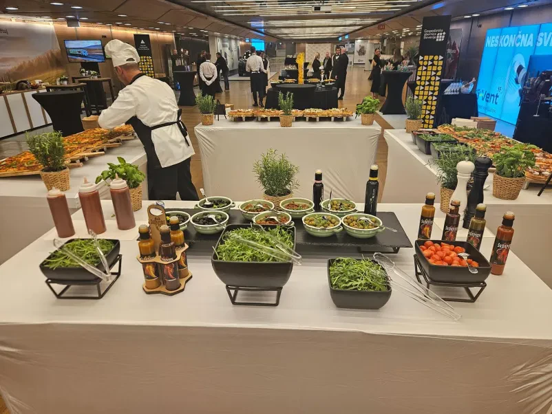 Vrhunski catering za konference v Sloveniji