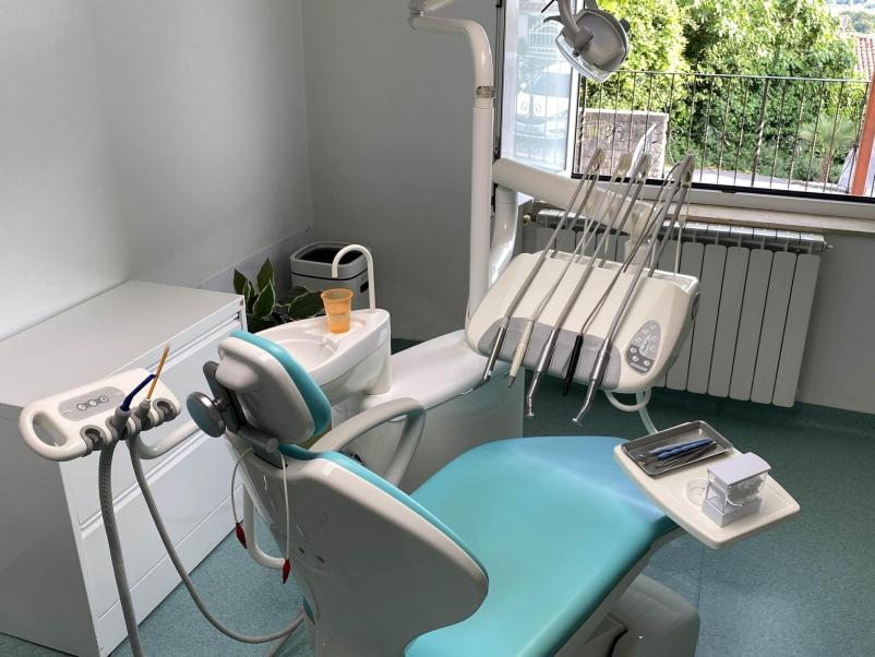 Dobra ortodontija in specialistična protetika Obala