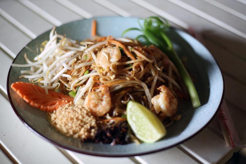 Tajska hrana za kosilo Ljubljana