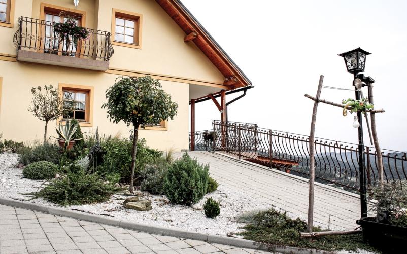 Obiščite naše Gostišče Pod Goro!