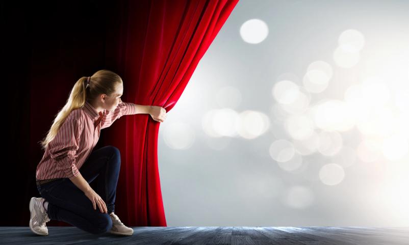 Pridružite se našemu improvizacijskemu gledališču!