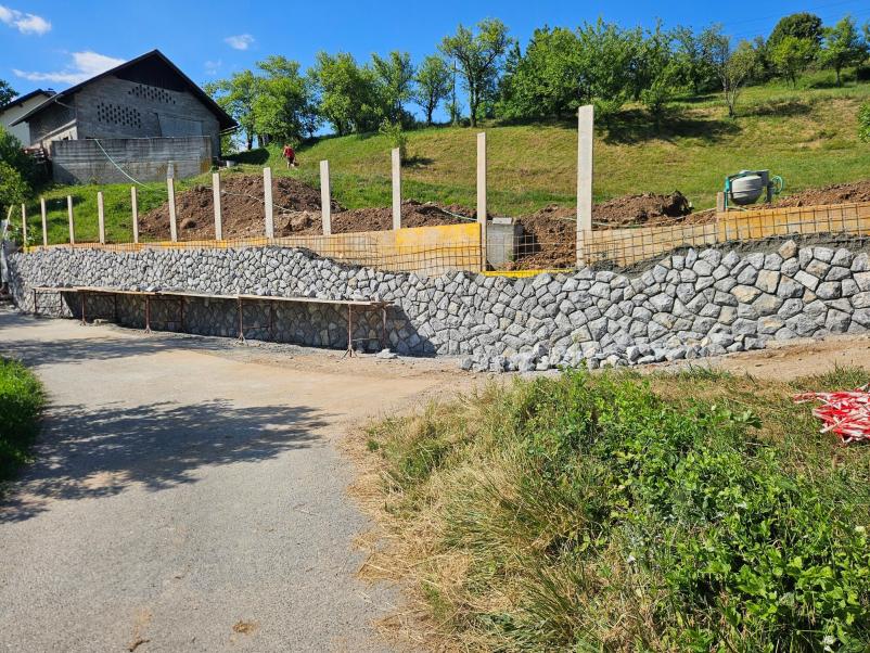 Kamnite škarpe v Ljubljani in okolici